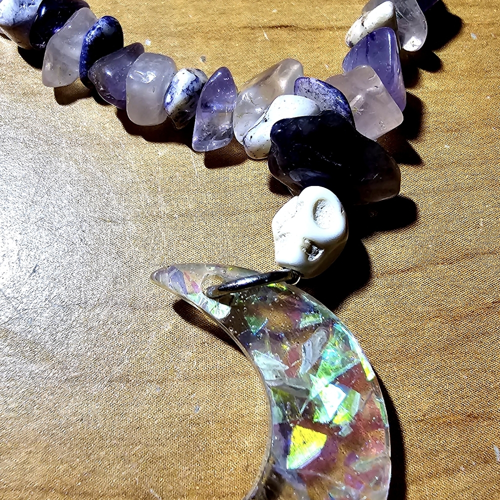 Disorderly Conduct Closet... Vintage & Crystal Jewelry.